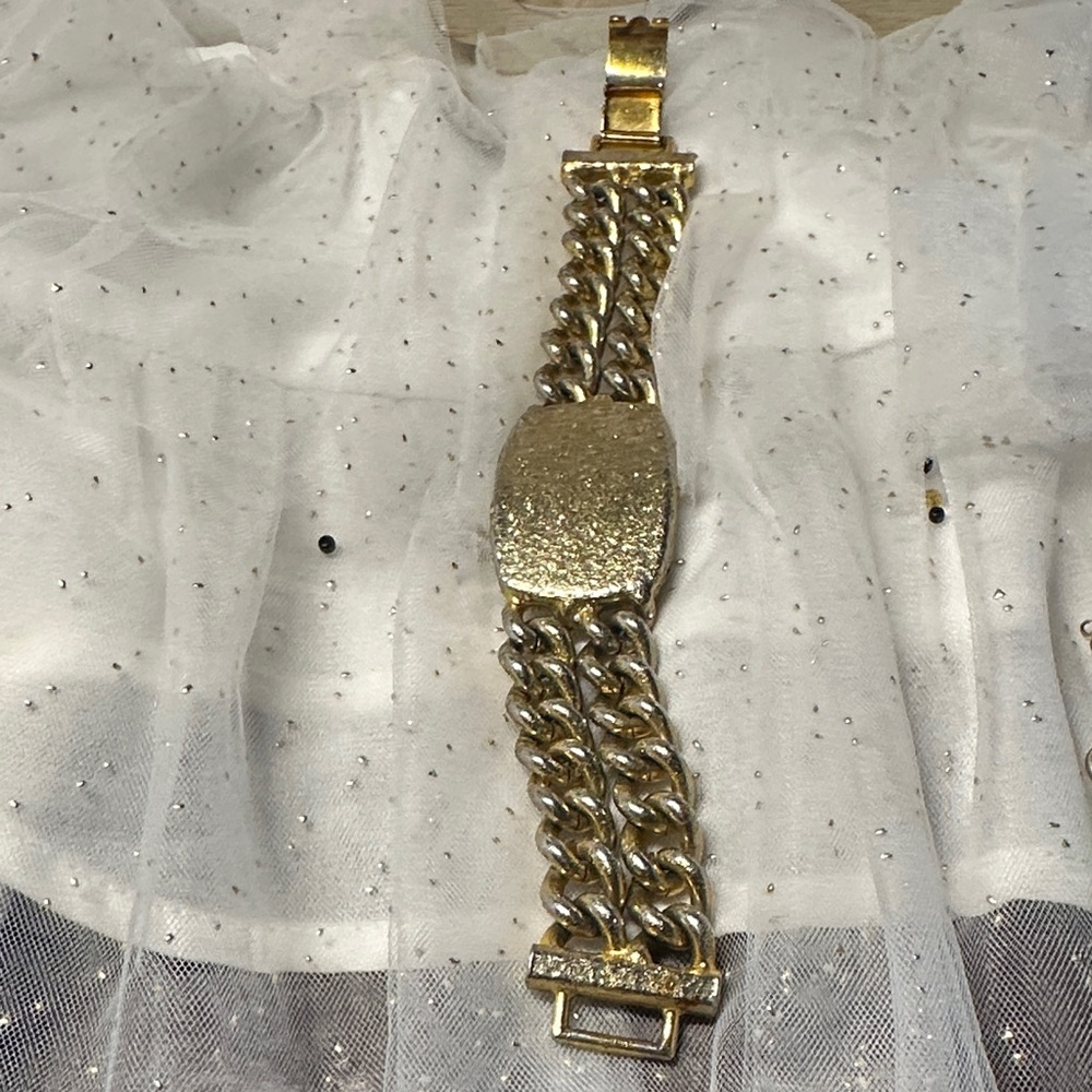 Miami Cuban Link ID bracelet (Heavy)little wear and tear - Picture 14 of 17